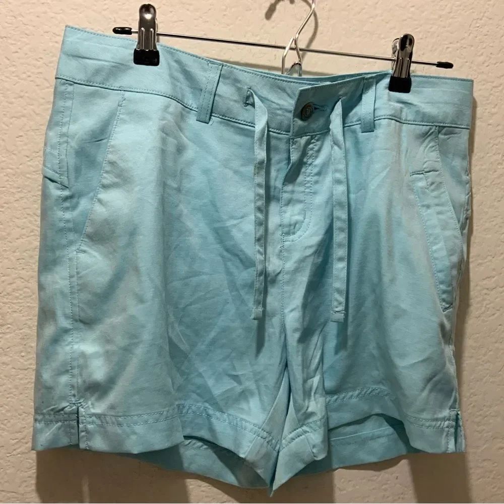 Magellan shorts women light blue polyester